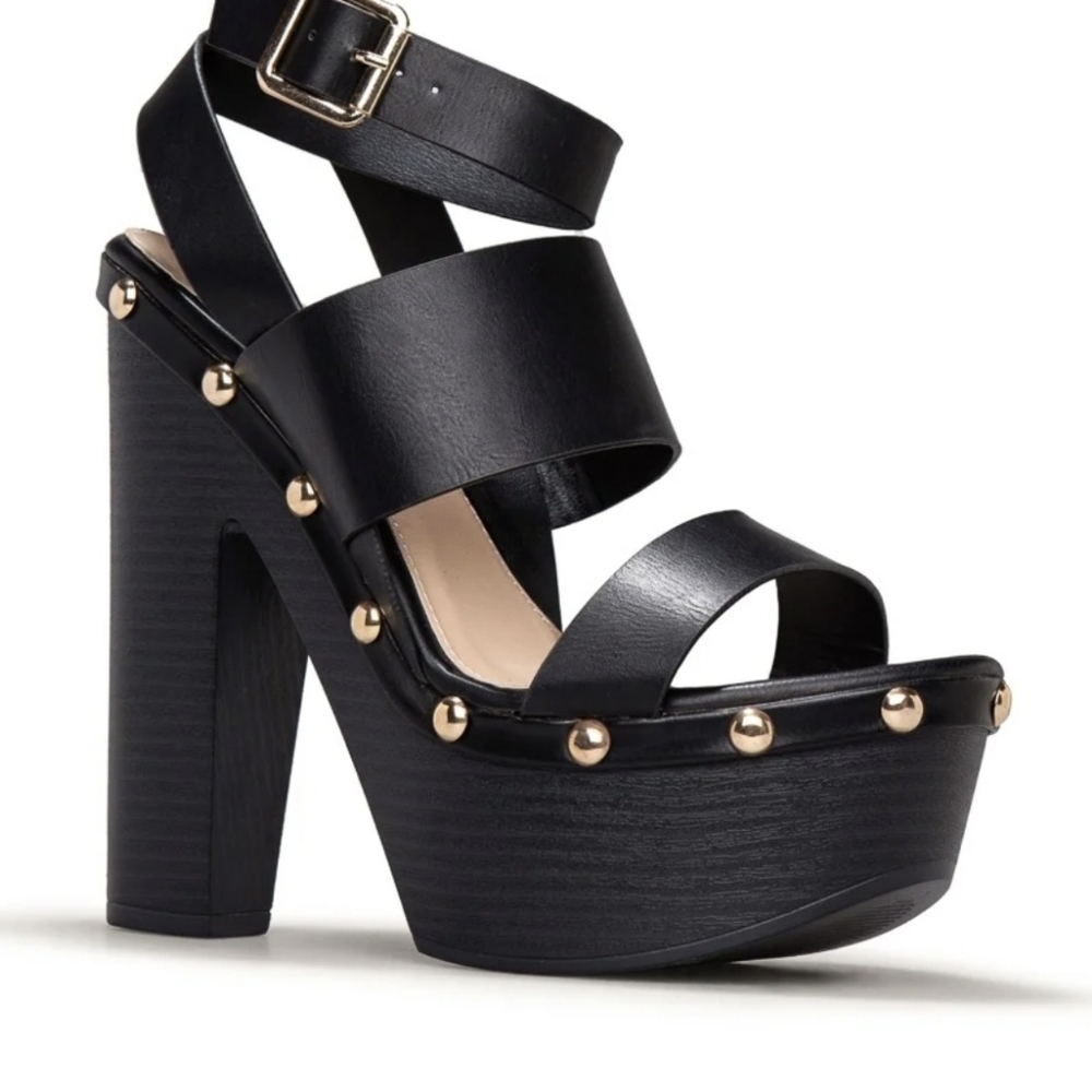 Francisca Studded Platform Heel